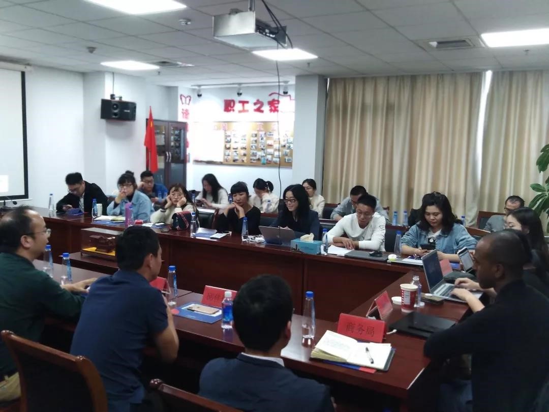 卓信參加北美輕品牌獨立站和網(wǎng)紅營銷私董會，深化企業(yè)合作交流